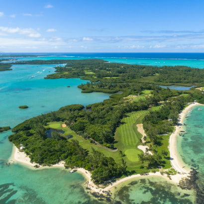 Exploring Ile de la Passe