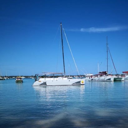 Catamaran Cruise 3 Northern Islands